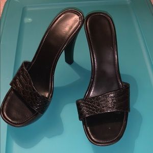Vintage black candies platform heel sandals
